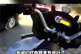 孕妇羊水已破，遇晚高峰紧急求医，深圳交警开道护送图片