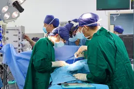 让群众少跑腿！专病专治精准就医，北京大学人民医院青岛医院助力区域医疗升级图片