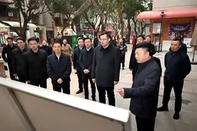 重庆九龙坡区：四大班子赴民主村调研座谈图片