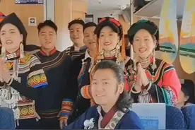新成昆铁路全线贯通两周年，大凉山这样驶上快车道图片