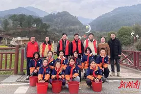 衡阳市南岳区黄竹中心学校开展环保志愿服务活动图片