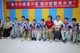 以情润心护成长 家校携手创未来——滨城区第二实验小学举办亲子游戏互动家长会图片