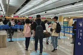2025年一季度，昆明长水国际机场出入境人次同比增长42%图片