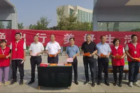 传播绿色出行理念，潍坊公交集团开展公交出行宣传系列活动图片