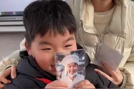 老师用AI为学生做职业照：班上大多是外来务工子女，想传递“职业不分高低贵贱”理念图片