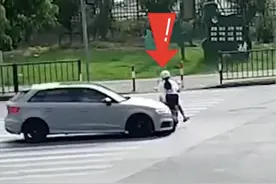 女子闯红灯被撞反问“车主无责吗？”交警的回答全网怒赞！网友：支持全国推广图片
