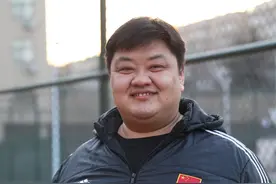 陪摔200万次，成就27位世界冠军！刘磊磊当柔道陪练16年，新年期望培养更多小将图片