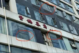 成都一小区多名业主家玻璃无故碎裂，目前警方已立案丨云求助图片