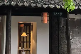 金宇澄“繁花书房”在黎里开幕，老宅续写新的故事图片