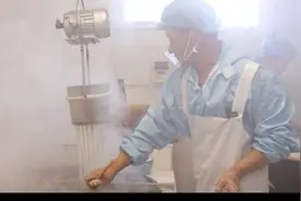 果然视频·村村有好戏｜传承百年初心不改，手工粉条助力村民增收图片
