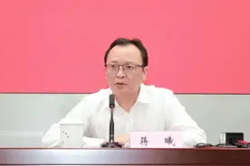 安徽省委决定，蒋曦履新图片