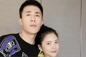 一锅沸腾的汤洒身上……杜淳妻子吃饭被烫伤，为一事感到庆幸图片