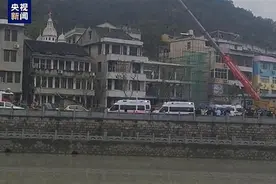 浙江温州永嘉一处楼房垮塌，疑有人员被困图片