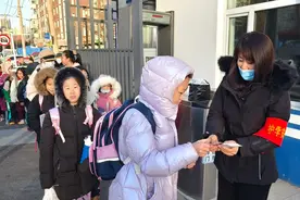 开学首日，吉林小学上了一堂“必修课”！图片