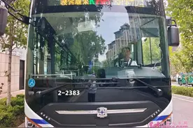 济南K66路：“适老化公交”有温度 让老人出行更安心图片
