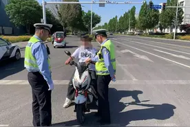 淄博周村交警：买来“电摩”当“电动”，还是未成年人无证驾驶图片