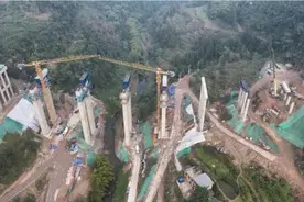 万州万博焦电铬配套道路工程单幅贯通在即图片