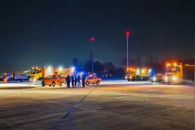 迎战初雪！山东机场所属烟台机场全力保障航班安全运行图片