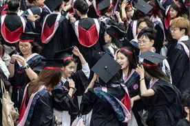 大学又迎毕业季，这张照片必须安排上图片