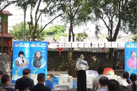 “强国复兴有我”云洞·青年说龙华微宣讲走进海口龙华昌学动漫古村图片