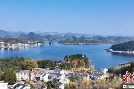 贵州贵阳打造数字文化产业生态村落 40余家企业“进村办公”图片