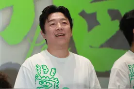 《学爸》来杭路演，黄渤苦劝“鸡娃妈妈”：给孩子玩的时间图片