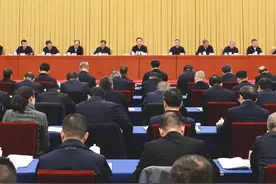 省委传达学习习近平总书记在民营企业座谈会上的重要讲话精神 王浩讲话图片