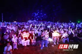 视频｜涟源：校企合作开创文旅新模式 湄江草坪音乐会再创新高图片