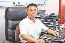 “每天看不到孩子和老人，我放心不下”图片