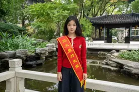 “碎花裙女孩”刘杨：勇敢且清醒图片