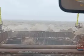 近海有4米左右巨浪！江苏南通发布近岸海域海浪黄色警报和沿海风暴潮蓝色警报图片