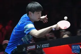 新加坡大满贯｜蒯曼、孙颖莎赢下“国乒德比”，会师女单决赛图片