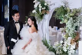 香港丽思卡尔顿酒店举办“永恒记忆”婚宴展图片