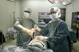 川渝首例！气管镜机器人“导航”，辅助切除2个肺结节图片