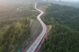 亭子口灌区一期工程最长明渠段主体工程全部完工图片