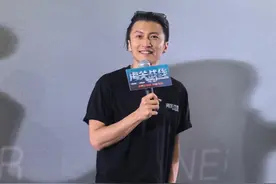 谢霆锋《海关战线》会影迷，被催开演唱会时回应：心里有数图片