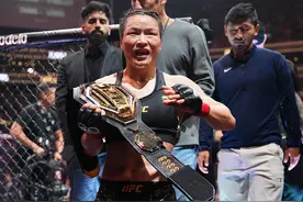 张伟丽成功卫冕金腰带，创造UFC女子最大打击分差纪录图片