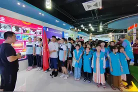 我和妈妈学科学！百余名中小学生走进513航天科技馆图片