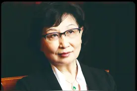 北京人艺再演经典大戏《天下第一楼》，著名编剧何冀平讲述台前幕后图片