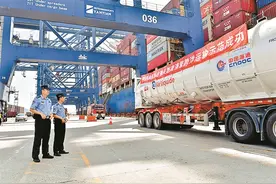 盐田港成为国内首个氢能枢纽港图片