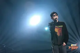 《下一战歌手》赛制升级竞唱再起，艾热持修以歌声彰显音乐态度图片