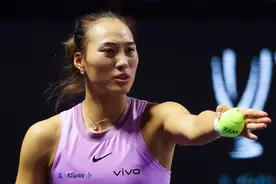 体坛联播｜高芙与郑钦文会师决赛，国足多名球员带伤备战图片