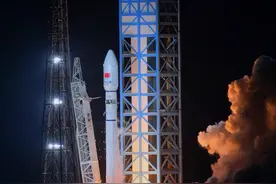 中国首型4米级运载火箭长征十二号首飞成功，是我国目前运力最强两级单芯级火箭图片