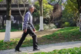 15秒售罄！爬楼“神器”开卖，“连样机都卖完了”，网友：急需图片