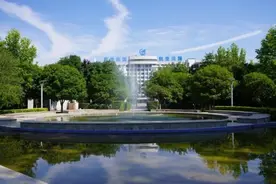 中航西飞：当好航空强国的“顶梁柱”图片