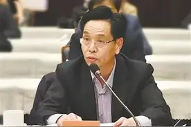 国家烟草专卖局一原副局长被双开：“靠烟吃烟”图片