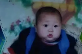 儿子被拐20年，癌症晚期妈妈病床上流泪呼唤：儿子，妈妈走之前想见你一面图片