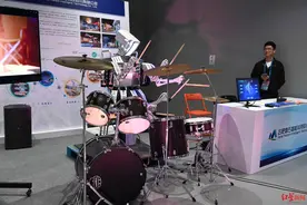 科幻大会主题展开展！3D宇宙飞船已着陆，三体宇宙、五维空间等待探索图片