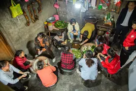 【天眼影像】万山清明节特色美食：叶子粑图片