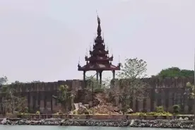 缅甸地震致多处文化遗产受损：世界上最大宫殿古墙坍塌、近百年地标性大桥拧成“麻花”图片
